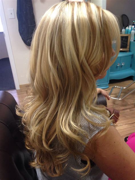 60 amazing blonde highlights ideas for 2021. Nice layers and color.. | Hair, Colored hair tips, Trendy ...