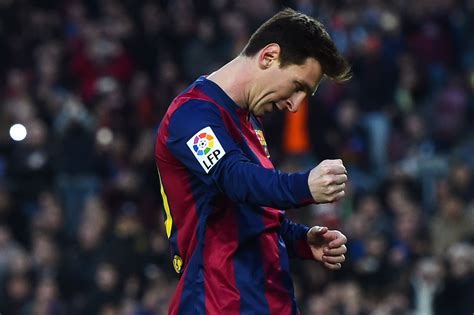 The Lionel Messi Show Hat Trick Leads Barcelona To 5 0 Win Barca