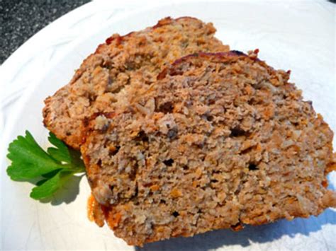 When people hear the words low fat and low cholesterol recipes, they may also think no taste. Healthy Turkey Meat Loaf Low Fat, Carb And Glycemic ...