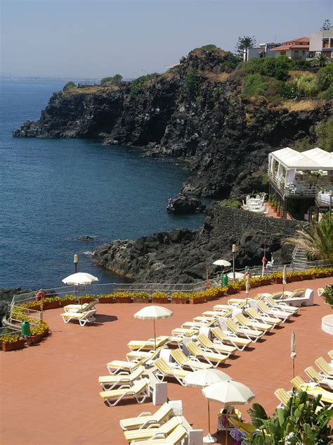 Travel guide | march 2021. #Hotel in #Catania: Grand #Hotel Baia Verde: Rocky Beach ...
