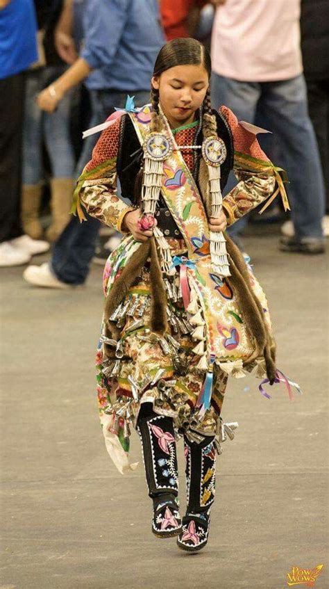 Beautiful Native American Dance Native American Women Jingle Dress