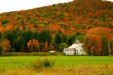 These 11 Towns In Massachusetts Have The Most Breathtaking Scenery In