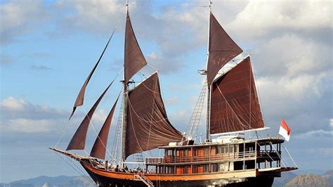 Kapal Phinisi Kapal Kebanggaan Suku Bugis Dan Indonesia