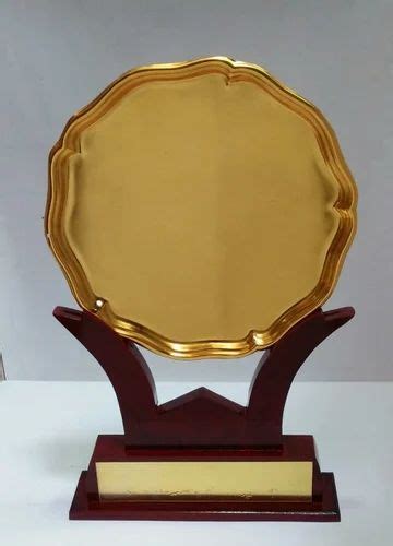 Sports Trophy Momento Manufacturer From Moradabad