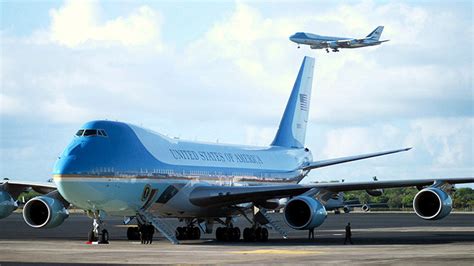 El ministro del interior, daniel palacios; Fotos: Así será el nuevo avión presidencial de EE.UU. - RT