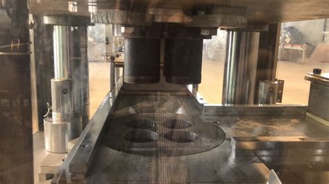 china bath bomb press machine hydraulic hand press bath bomb machine factory manufacturers