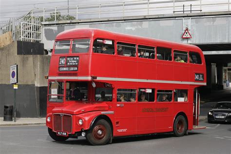 Автобус ис. Автобус Лондон бас аттракцион. Аттракционы автобус «London Bus». Двухэтажный автобус в Лондоне. Электрический Лондон бас.