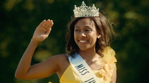 Turquoise, a former beauty queen turned hardworking single mother, prepares her rebellious teenage daughter for the miss juneteenth pageant. 'Miss Juneteenth' Trailer: Nicole Beharie Stars as a ...