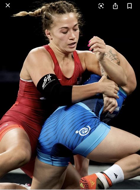 Pin By Brigit Johnson On Gg Muscle Women Female Athletes Olympic Wrestling