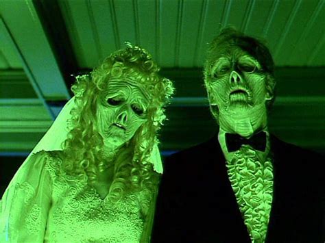 Wedding bride and groom sitting cake decoration topper. BeetleJuice - Geena Davis Image (12459521) - Fanpop