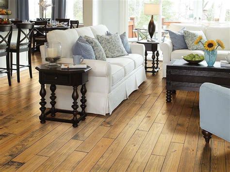 With least ado given below is the complete guide about luxury vinyl plank flooring. Hardwood Flooring: Shaw Wood Flooring | Wood floors wide ...