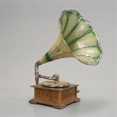 Gramophone, circa 1900. - Bukowskis