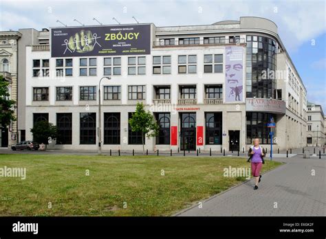 Jogger At Theater Teatr Narodowy In Warsaw Poland Europe Stock Photo