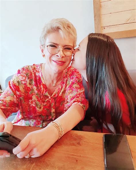 Teo Trandafir și fiica ei Maia - Avantaje.ro - De 20 de ani pretuieste