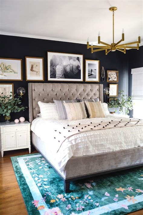 Perhaps your parents let you pick out your favourite paint colour for the walls, or a duvet cover featuring your favourite cartoon a good place to start is our gallery below of bedroom decorating ideas for every style and price point. 10 Romantic Bedroom Ideas for Couples in Love | Home decor ...