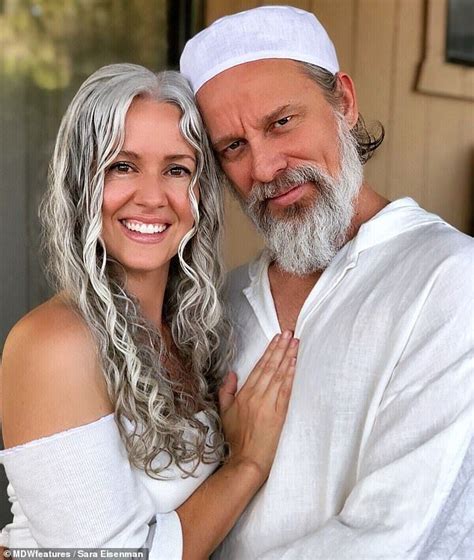 Woman Feels Sexier Than Ever After Deciding To Embrace Her Silver Hair Beautiful Gray Hair