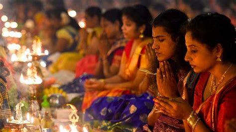 In Pictures Diwali Celebrations Around The World Bbc News