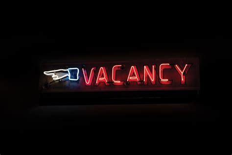 Vacancy Double-Sided Neon Sign | Neon Signs Online | The Dingman ...