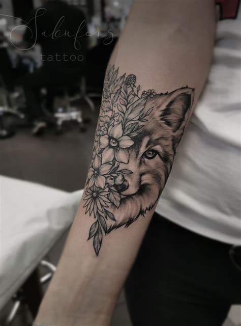 Fox Flowers Tattoo Animal Tattoos For Women Fox Tattoo Geometric