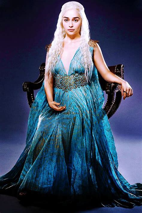 Daenerys Targaryen Blue Dress Season 2