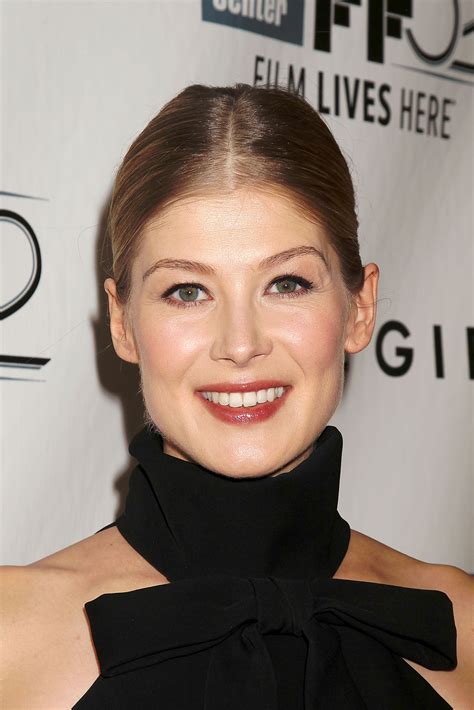 Photo De Rosamund Pike Gone Girl Photo Promotionnelle Rosamund Pike