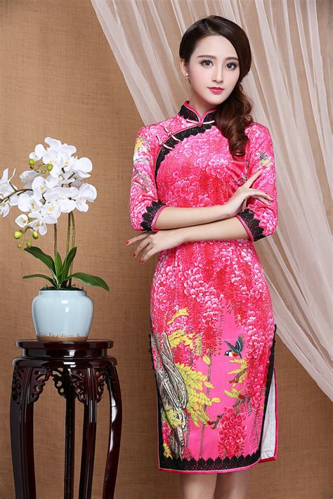 Impressive Garden Print Velvet Cheongsam Qipao Dress Pink Qipao