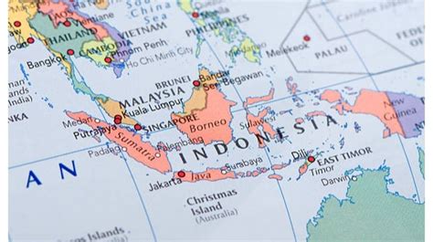 Kondisi Geografis Pulau Jawa Sumatera Kalimantan Sulawesi Papua Di Peta Paperplane