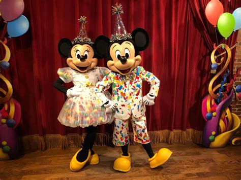 Photos Mickey And Minnie Surprise Celebration Meet And Greet Debuts At
