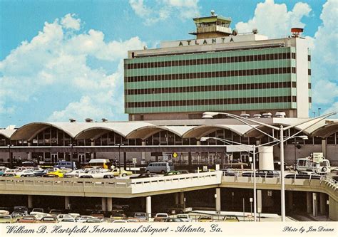 Atlanta Airport In The Mid 1970s Sunshine Skies Atlanta Airport