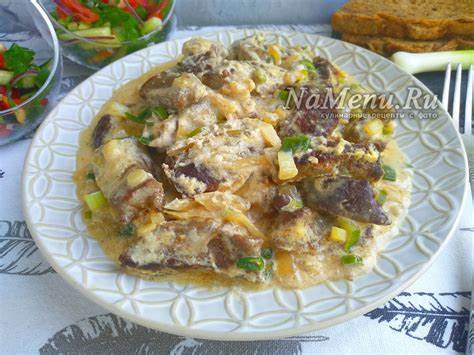 Говяжья печень в сметане с луком, рецепт с фото пошагово в сковороде Картинка - Говяжья печень в сметане с луком, рецепт с фото пошагово в сковороде