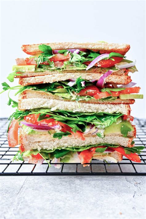 Easy Salad Sandwich Laura Fuentes
