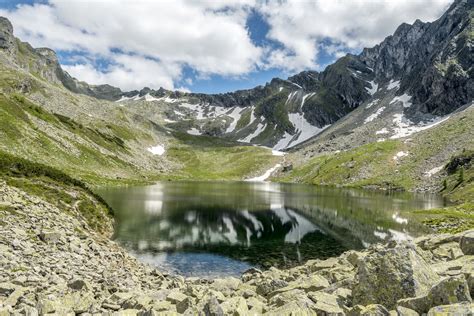 Das alpenhaus gasteinertal offers 89 accommodations with minibars and safes. Der Palfnersee im Gasteinertal