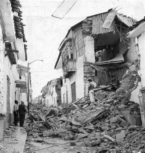 El mayor terremoto en perú para 2021 tuvo una magnitud de 5,6. 31 DE MAYO 1970 3.23 PM , TARDE DE HORROR LIMA/CALLAO, UN ...