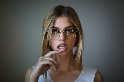 Face Finger On Lips Portrait Women With Glasses Women Blonde Open Mouth Hd Wallpaper