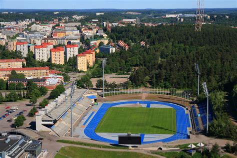 Kuva: Lahden stadion ja keskusta mäkitornista nähtynä | Visual Finland