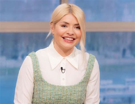 Holly Willoughby To Host This Morning With Josie Gibson Huffpost Uk Entertainment