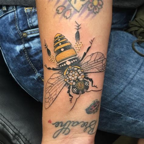 Bumble Bee Tattoo Sketch 21 Cute Bumble Bee Tattoo Ideas For Girls