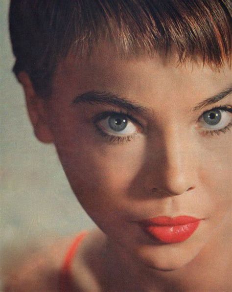 leslie caron hollywood glamour hollywood stars hollywood actresses classic hollywood old