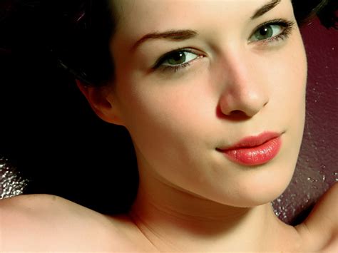 Stoya Scrolller