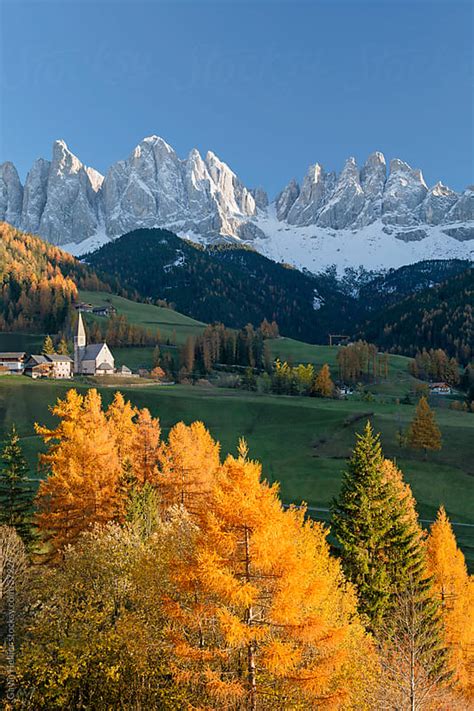 St Magdalena Village And Church Le Odle Group Geisler Spitzen