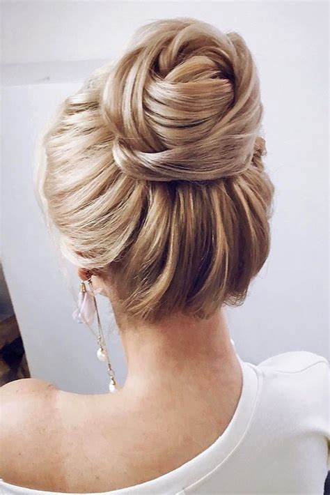 49 Unique Bun Hairstyles Ideas That Youll Love
