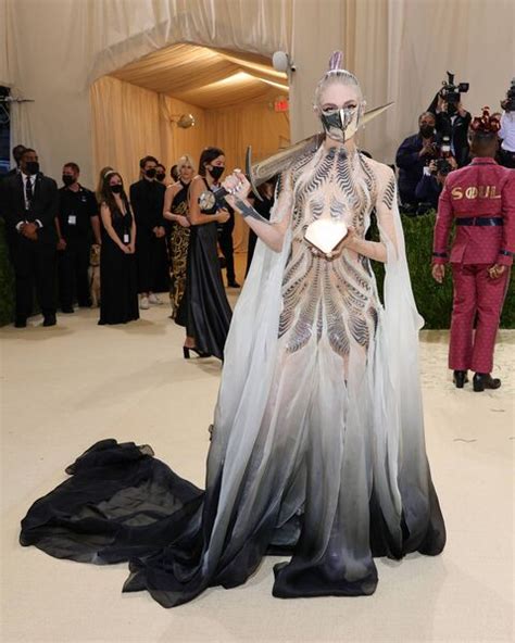 Grimes Met Gala 2021 Designer Kinarayafyudith