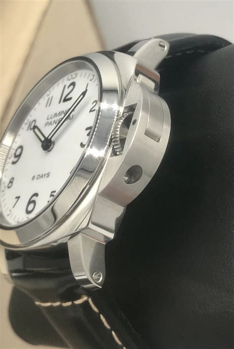 Panerai Luminor Base 8 Days Acciaio Pam 561 White Dial 44mm Pam00561