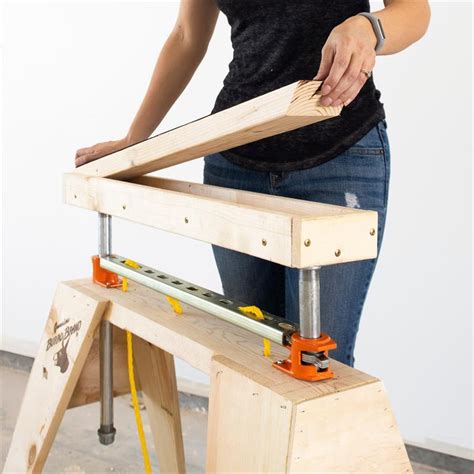 Ultimate Adjustable Sawhorse Kreg Tool