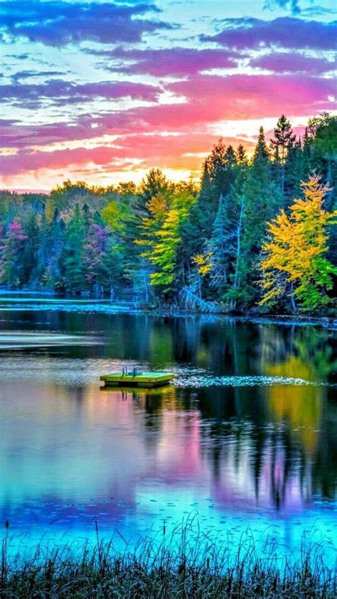 Download Colorful Lake Scenery Wallpaper