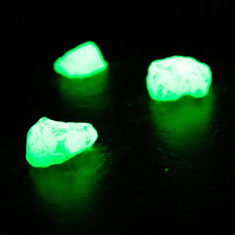 Quantum Glow In The Dark Marble Stones 8 15mm Aqua Blaze Core