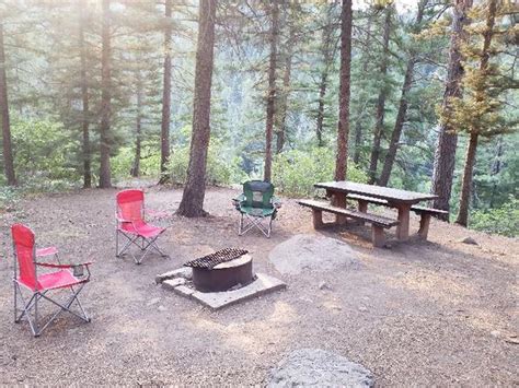 Site 025 East Fork Campground San Juan Nf Co