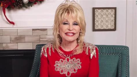 Fans say this is just one reason why the singer continues to be an american hero. Dolly Parton learned she funded the Moderna Covid-19 ...