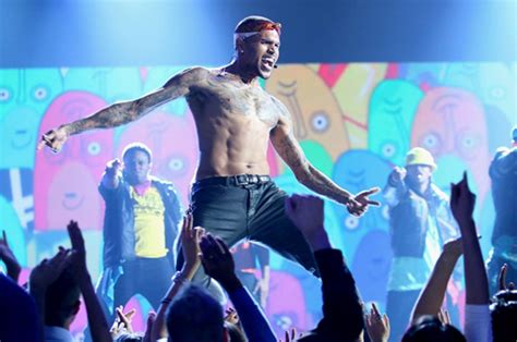 Chris Brown Performs Turn Up The Music At The 2012 Billboard Music Awards