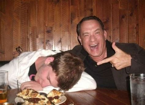 Tom Hanks Found This Guy Passed Out 23 Most Epic Celeb Photobombs 7